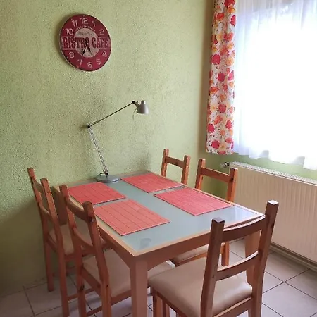 Pasztor Vendeghaz Gasthof Balatonendréd